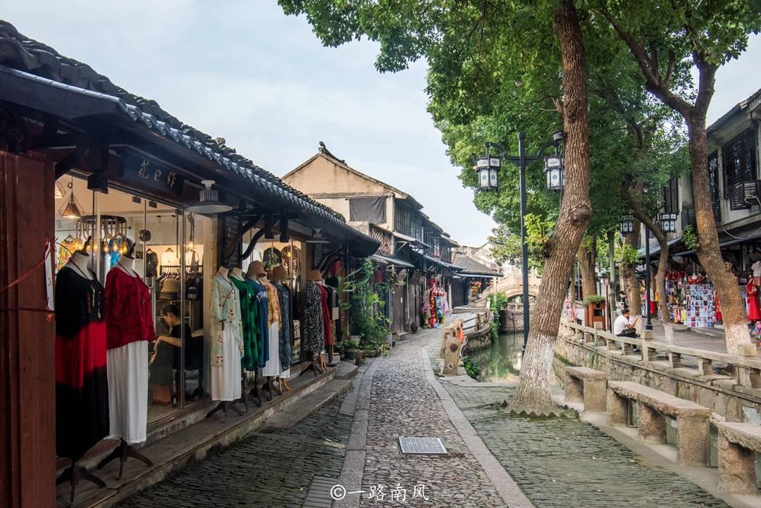 丰镇：关于启用电子警察监控设备抓拍驾车不系安全带交通违法行为的公告